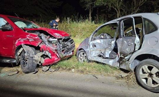 Motorista de 80 anos teve traumatismo craniano após colisão entre dois carros em Lages