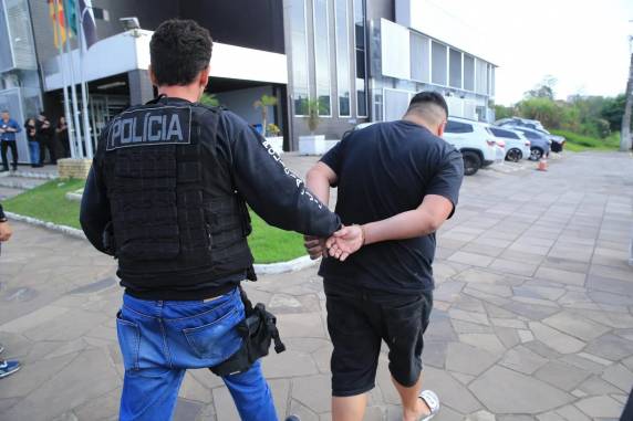 Facção comprou imóvel em condomínio onde residem autoridades no Litoral Norte - foto 5