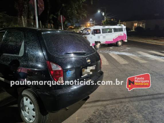 Mulher e criança ficam feridas em colisão no centro de Três de Maio - foto 4