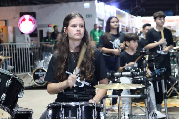 Mais de 50 bateristas participaram do 2º Encontro de Bateristas - foto 3