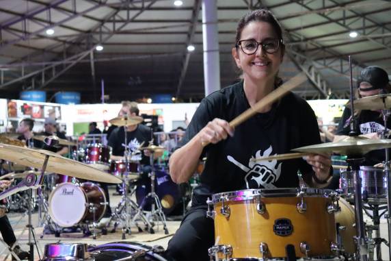 Mais de 50 bateristas participaram do 2º Encontro de Bateristas - foto 2