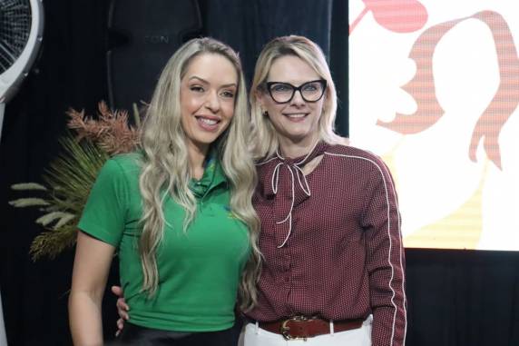 Mulheres se reúnem para discutir evolução dos direitos femininos em Três de Maio - foto 6