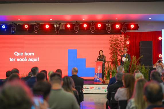 Sicredi Indumóveis 2025 é aberta oficialmente - foto 4