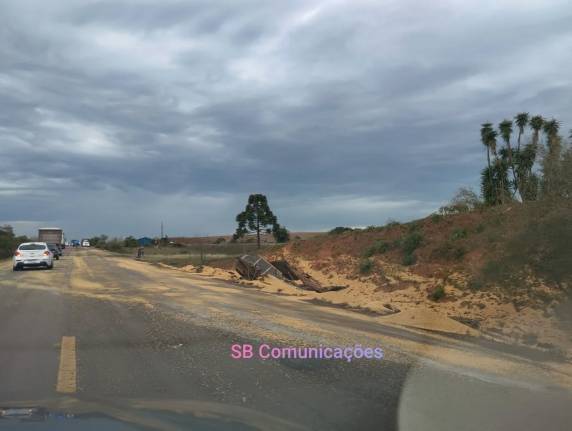 Acidente na BR-158 em Júlio de Castilhos - foto 3