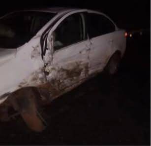 Duas pessoas feridas em acidente envolvendo quatro veículos na BR-470 - foto 2