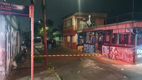 A Polícia Civil descarta que o fato tenha ocorrido devido briga de torcedores