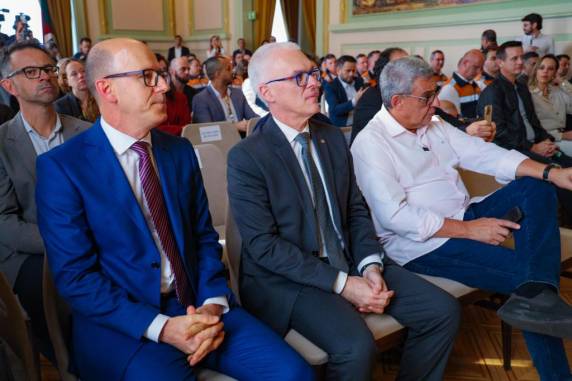 MPRS prestigia entrega de viaturas via FRBL do MPSP para Defesa Civil gaúcha - foto 3