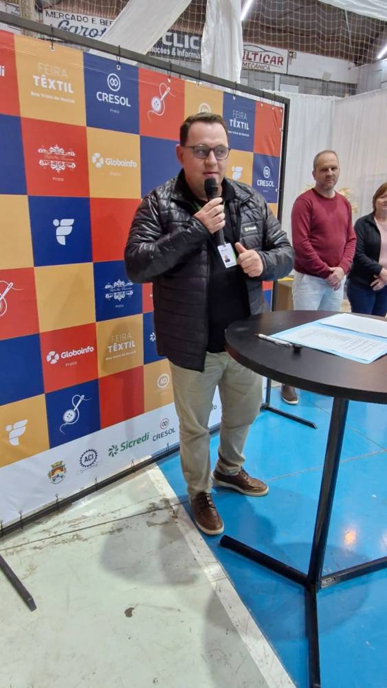 Feira Têxtil 2025 é oficialmente aberta com autoridades e representantes de empresas locais - foto 8