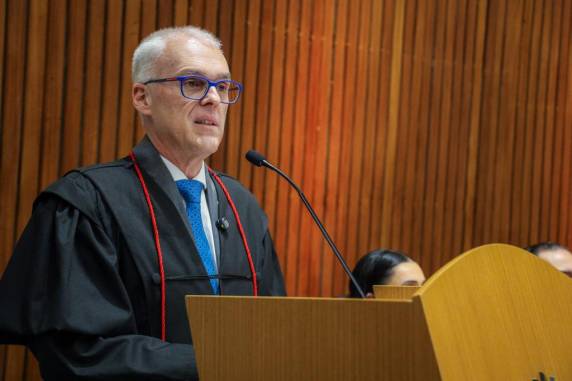 Alexandre Saltz é reconduzido ao cargo de Procurador-Geral de Justiça para o biênio 2025-2027 - foto 2