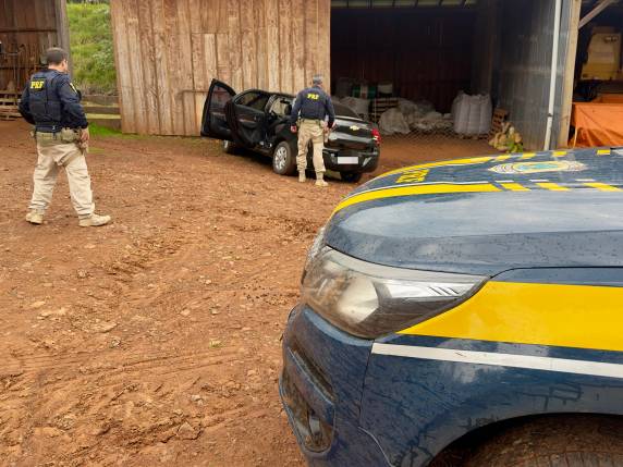 PRF prende traficante com carro carregado com quase meia tonelada de maconha - foto 3