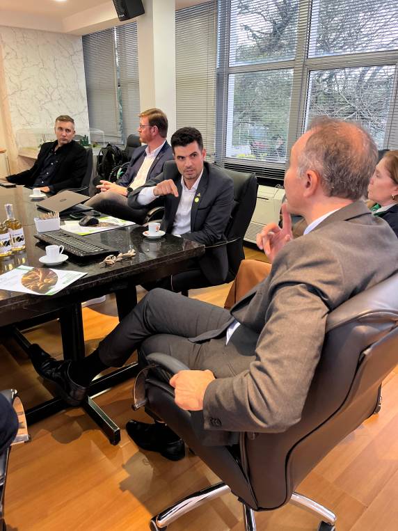 Fenasoja fortalece aproximação com lideranças e divulga Soy Summit em Porto Alegre - foto 4