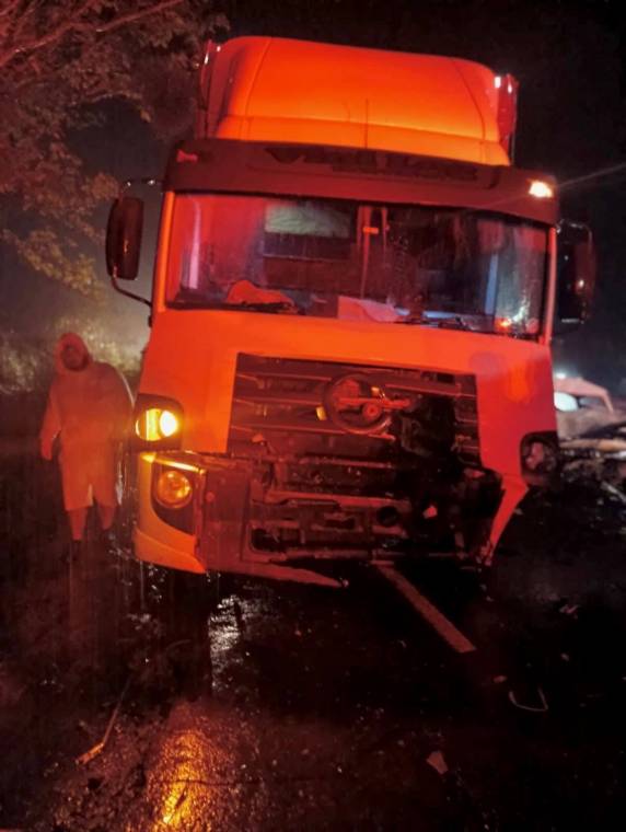 Duas pessoas morrem em colisão na BR-392, em Roque Gonzales - foto 3