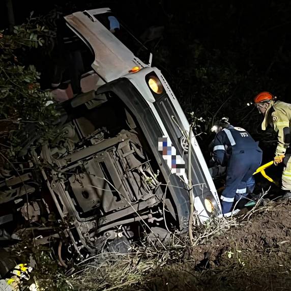 Homem fica ferido em capotamento na RS-475, em Estação - foto 2