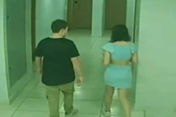 De acordo com a Polícia Civil de Goiás, o agressor alega ter descoberto que a mulher teria se relacionado com outra pessoa antes do término. Após o crime, o autor procurou o pai e confessou o assassinato, afirmando ainda que pretendia matar o homem com quem a vítima supostamente se relacionava
