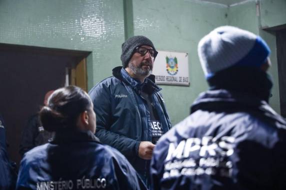 GAECO/MPRS e Polícia Penal atuam contra ingresso de celulares e drogas no Presídio Regional de Bagé - foto 3