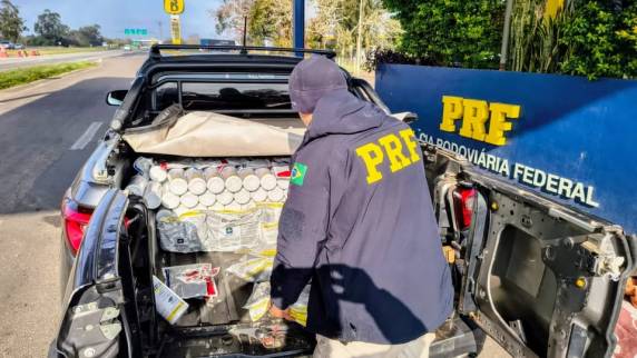 A apreensão ocorreu na BR-290, durante uma operação de combate ao crime.