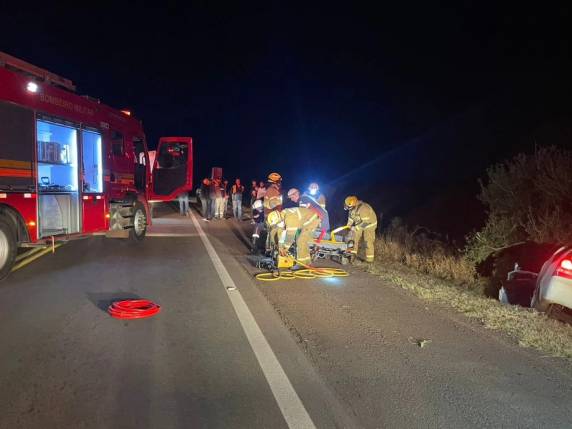 Acidente deixa três pessoas feridas na BR-285, entre Carazinho e Saldanha Marinho - foto 2