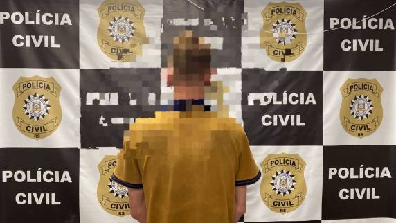 A ação foi realizada por agentes da Delegacia de Polícia do município, durante o cumprimento de mandado de busca e apreensão.
