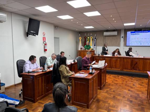 Transparência e desenvolvimento marcaram a Expofeira 2025 - foto 4