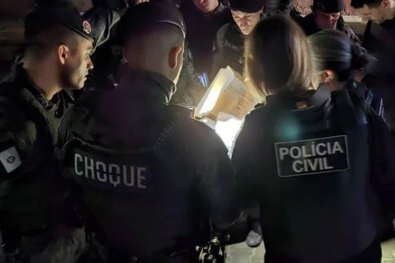 Polícia Civil cumpre 64 mandados em operação contra onda de homicídios que começou com chacina - foto 4