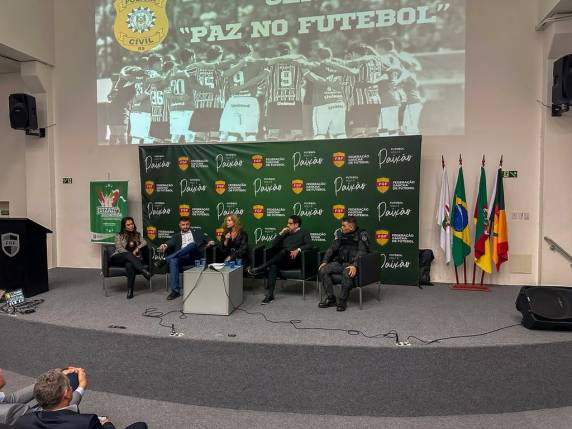 Paz no Futebol: combate à homofobia e misoginia foi tema de palestra de promotora de Justiça em evento - foto 3