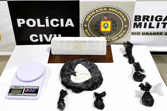 Ação conjunta apreendeu mais de 1 kg de entorpecentes no bairro Rota