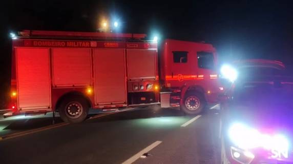 Colisão entre três veículos é registrada na BR-470 em Bento Gonçalves - foto 3