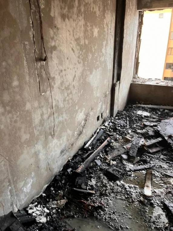 Duas pessoas ficam feridas após incêndio em apartamento no centro de Passo Fundo - foto 4