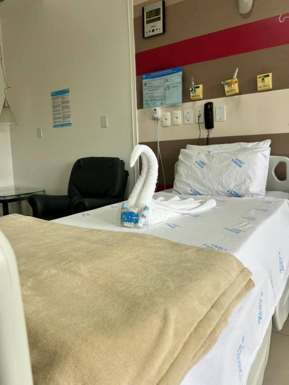 A entrega foi realizada pelo superintendente da Alibem e integrante do Conselho de Administração do HVS, senhor Juscelino Gonçalves.