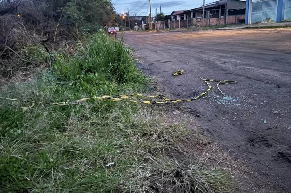 Crime ocorreu na madrugada deste sábado e estaria relacionado ao tráfico de drogas