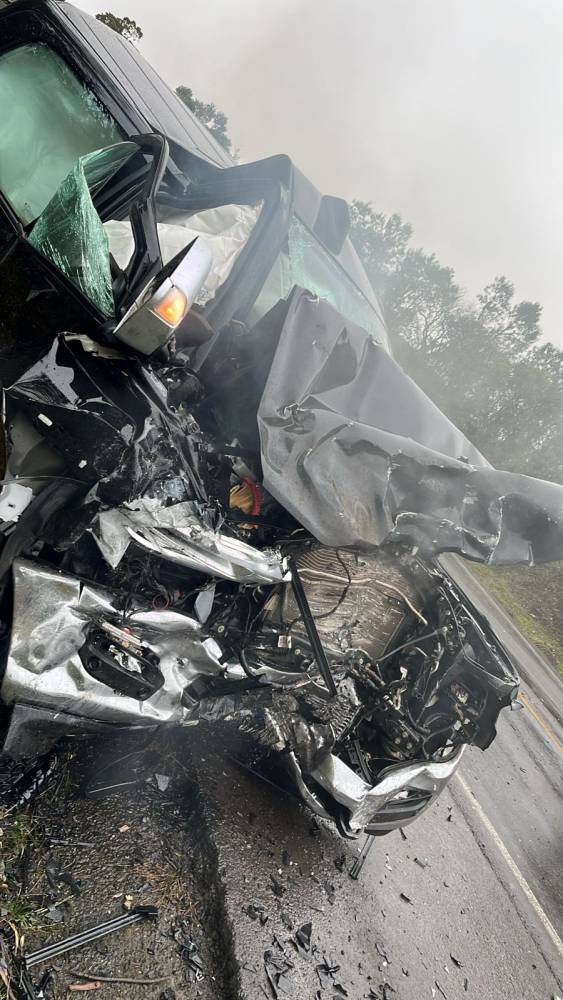 Condutor de Dodge Ram morre em grave acidente na BR-470 - foto 3