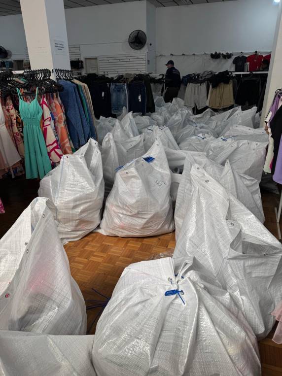 Receita Federal apreende mercadorias irregulares avaliadas em R$ 700 mil, em Santo Ângelo - foto 4