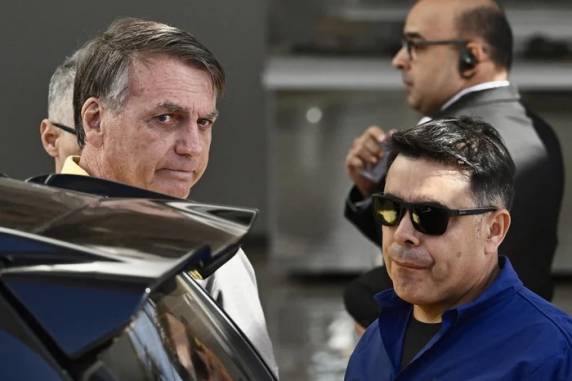 Manifestação ocorre em resposta ao ministro do Supremo Tribunal Federal, que recebeu ofício da Polícia Federal apontando risco de fuga