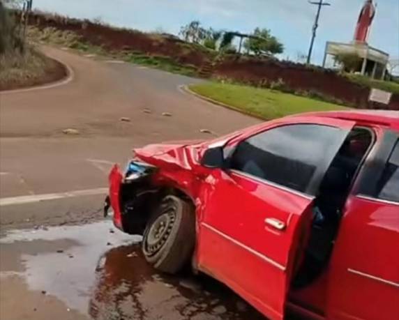 Acidente deixa três feridos na ERS-342 em Catuípe - foto 4
