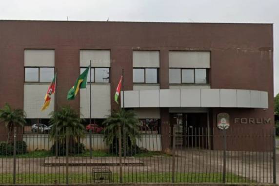 Atos ocorreram entre 2023 e 2024. De acordo com o TJ-RS, homem teria cometido violência física e psicológica. À época dos fatos, as vítimas tinham 12 e 18 anos de idade