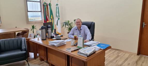 Eduardo Marasca cumpre agenda na capital gaúcha em busca de recursos para o município