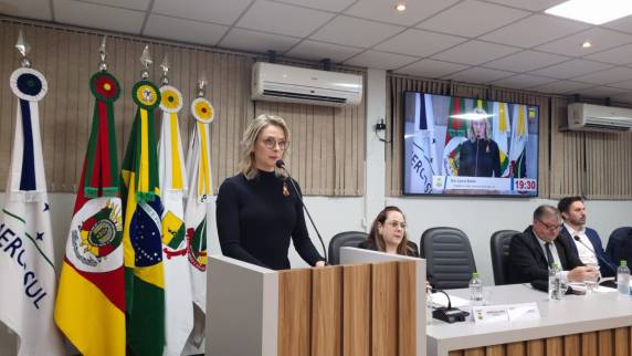 Câmara de Três de Maio homenageia presidentes da OAB por contribuição à democracia e à justiça - foto 2
