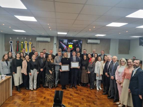 Câmara de Três de Maio homenageia presidentes da OAB por contribuição à democracia e à justiça - foto 6