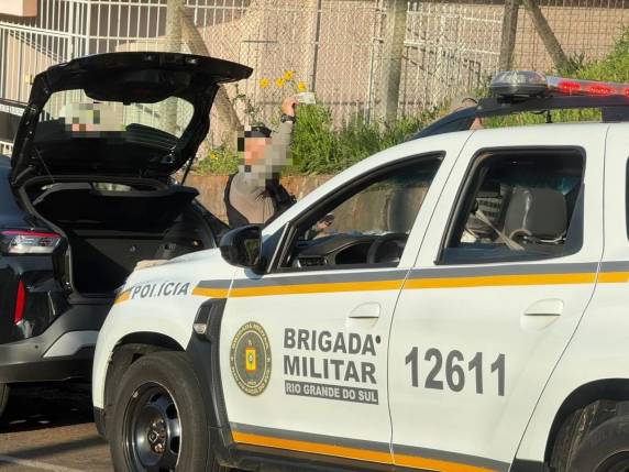 Quatro pessoas de Curitiba são presas em Getúlio Vargas por repassar notas falsas em comércios