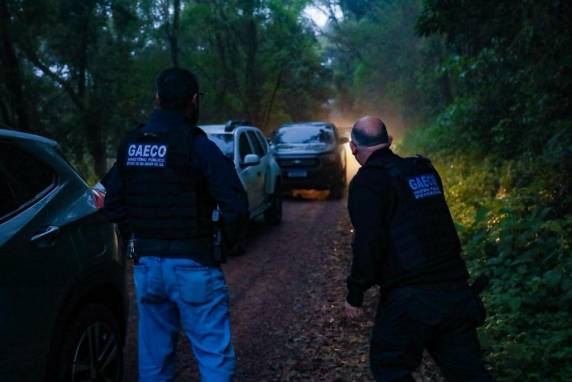 Ação combate lavagem de dinheiro ligada a organização criminosa envolvida com tráfico de drogas e armas