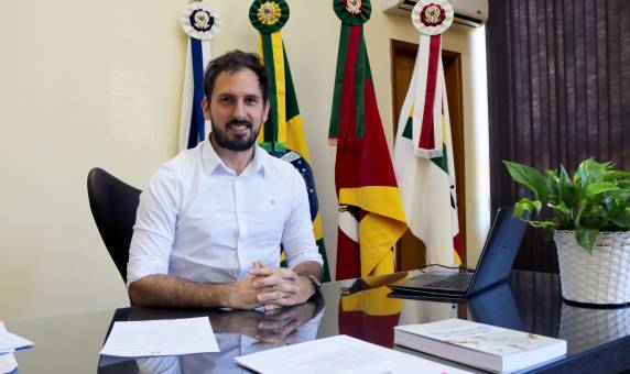 Prazo para que chefes dos Executivos municipais deixem o cargo é 4 de abril