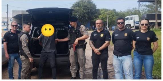 Prisão ocorreu neste domingo (5) após ação conjunta da Polícia Civil e Brigada Militar; crime aconteceu em agosto deste ano