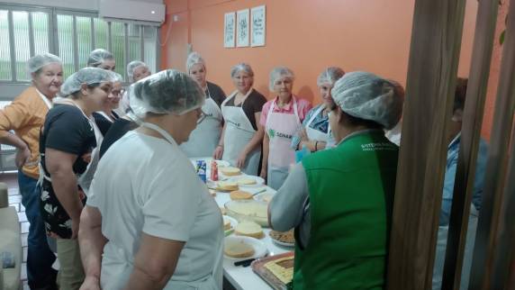 Delícias e Oportunidades: Sucesso do Curso de Tortas e Docinhos em Boa Vista do Buricá - foto 3