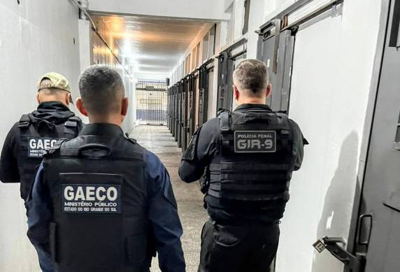 GAECO/MPRS faz operação contra facção que movimentou mais de R$ 49 milhões com lavagem de dinheiro e agiotagem - foto 7
