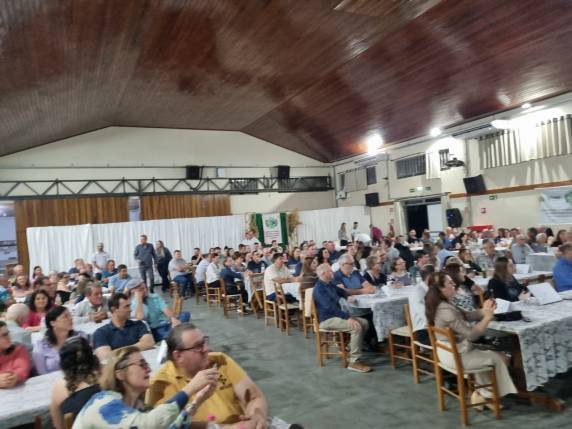 Sindicato Rural de Três de Maio celebra 42 anos com jantar comemorativo e palestra do presidente eleito da Farsul - foto 2