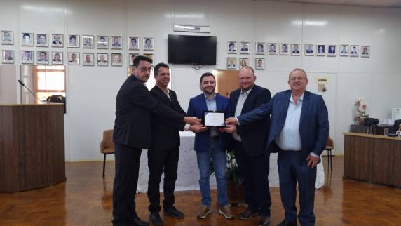 Vice-governador Gabriel Souza recebe título de Cidadão Independensense - foto 2
