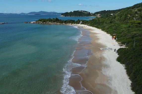 A cidade de SC que se tornou um paraíso com praias calmas - foto 3