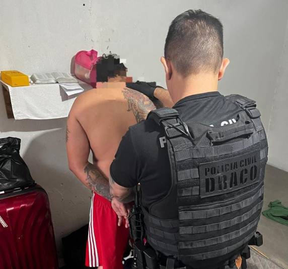 A ação, coordenada pela DRACO de Santo Ângelo com apoio de forças policiais catarinenses, é parte do combate a homicídios ligados a facções criminosas rivais na região.