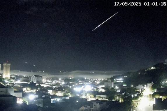 Seis meteoros ''bola de fogo'' são registrados em menos de três meses no RS - foto 2