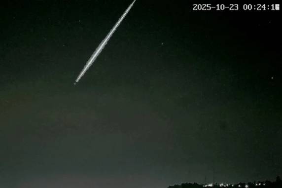 Seis meteoros ''bola de fogo'' são registrados em menos de três meses no RS - foto 4